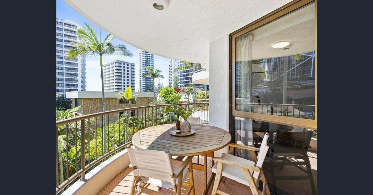 Surf And Seaside Apartment